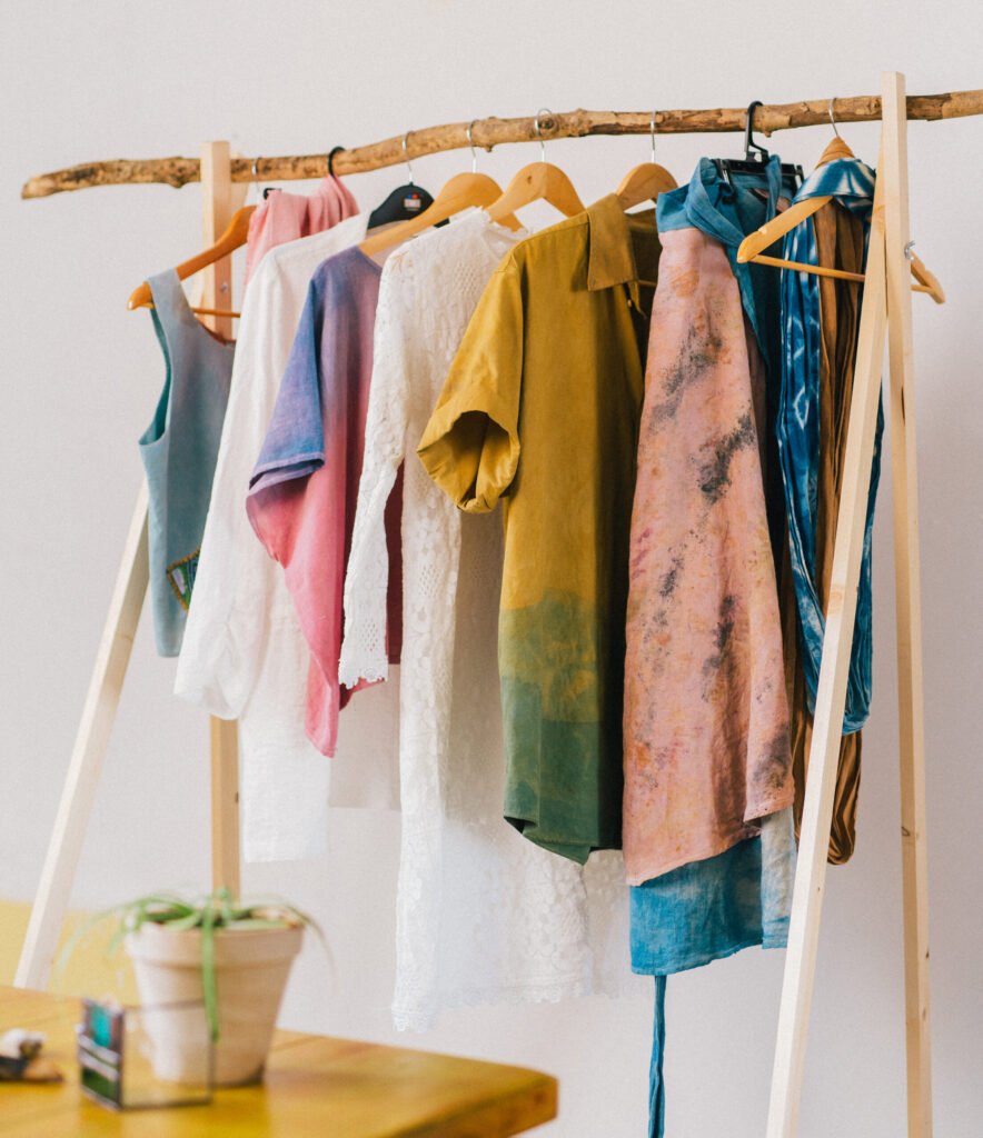 Tips to Build a Colorful Capsule Wardrobe​