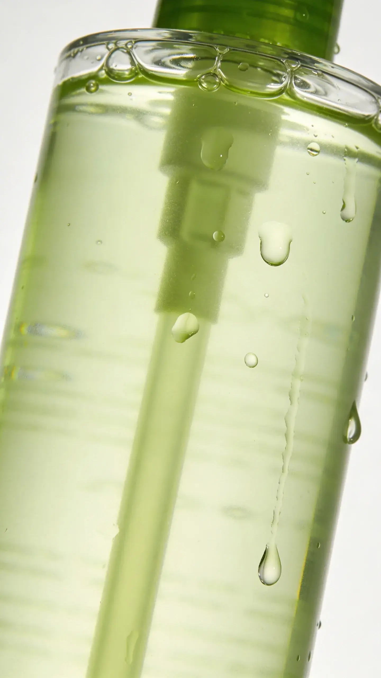 aloe-infused gel wash bottle with water droplets